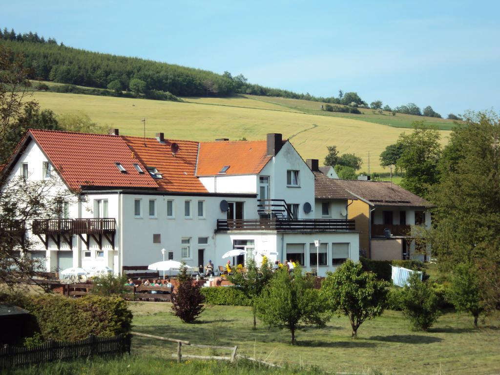 Gasthof Zum Diemeltal Marsberg Exterior foto